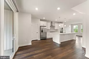 12994 Hattontown Square, Herndon, VA 20171 - Photo 21