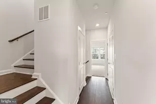 12994 Hattontown Square, Herndon, VA 20171 - Photo 43