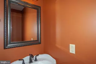 6158 Old Brentford Ct, Alexandria, VA 22310 - Photo 15