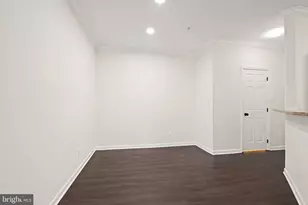 1704 Lake Shore Crest Dr, Reston, VA 20190 - Photo 11