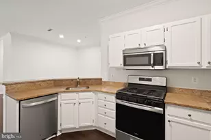 1704 Lake Shore Crest Dr, Reston, VA 20190 - Photo 17