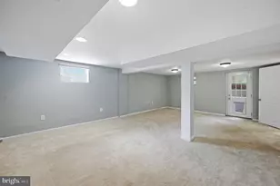 2918 Monroe Pl, Falls Church, VA 22042 - Photo 47