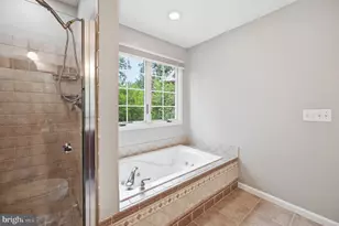 2918 Monroe Pl, Falls Church, VA 22042 - Photo 21