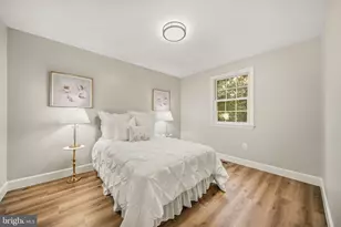 9735 Lakepointe Dr, Burke, VA 22015 - Photo 27