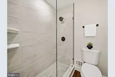 9735 Lakepointe Drive, Burke, VA 22015 - Photo 25