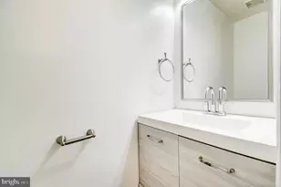 6022 Phlox Ct, Alexandria, VA 22310 - Photo 15