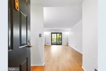 5902 Mount Eagle Drive #315, Alexandria, VA 22303 - Photo 3