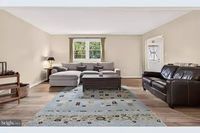 10444 Stallworth Court, Fairfax, VA 22032 - Photo 3