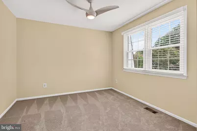 10444 Stallworth Court, Fairfax, VA 22032 - Photo 15