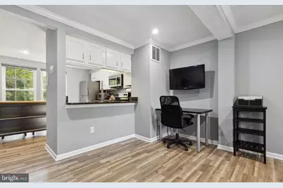 1679 Fieldthorn Drive, Reston, VA 20194 - Photo 5