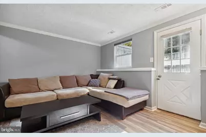 1679 Fieldthorn Drive, Reston, VA 20194 - Photo 17