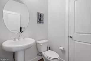 2874 Lowen Rd, Alexandria, VA 22303 - Photo 39