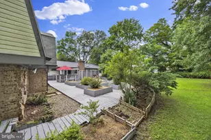 1002 Charlton Pl, Herndon, VA 20170 - Photo 43