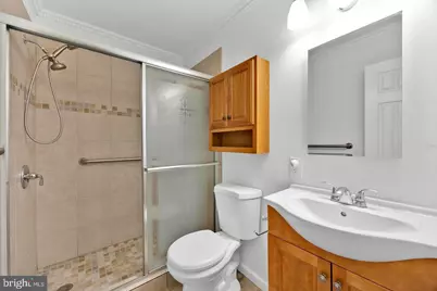 1002 Charlton Place, Herndon, VA 20170 - Photo 33