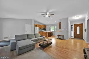 1002 Charlton Pl, Herndon, VA 20170 - Photo 11