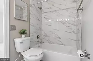 6600 Morning View Ct, Alexandria, VA 22315 - Photo 17