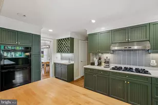 8634 Gateshead Rd, Alexandria, VA 22309 - Photo 17