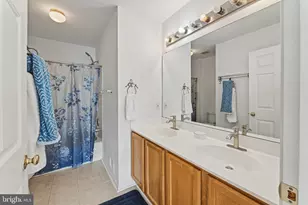7887 Cranford Farm Cir, Lorton, VA 22079 - Photo 21