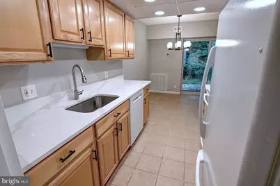 11658 Stoneview Square #2B, Reston, VA 20191 - Photo 7