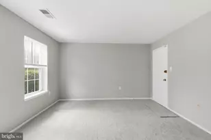 7709 Lexton Pl, Springfield, VA 22152 - Photo 17