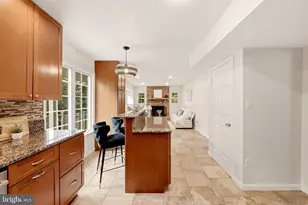 3302 Gentle Ct, Alexandria, VA 22310 - Photo 3