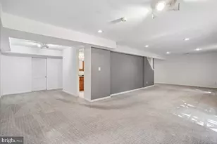 2302 Concert Ct, Vienna, VA 22181 - Photo 39