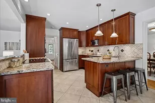 2302 Concert Ct, Vienna, VA 22181 - Photo 13