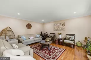 8715 Shadowlake Way, Springfield, VA 22153 - Photo 9