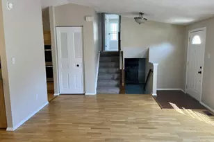 8058 Winding Way Ct, Springfield, VA 22153 - Photo 3