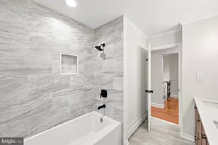 405 Colin Ln NW, Vienna, VA 22180 - Photo 51