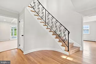 405 Colin Ln NW, Vienna, VA 22180 - Photo 7