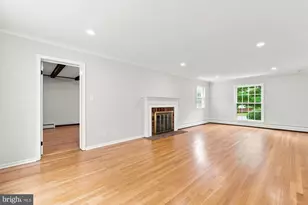 405 Colin Ln NW, Vienna, VA 22180 - Photo 11