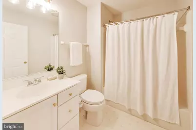 8026 Kidwell Town Court, Vienna, VA 22182 - Photo 35