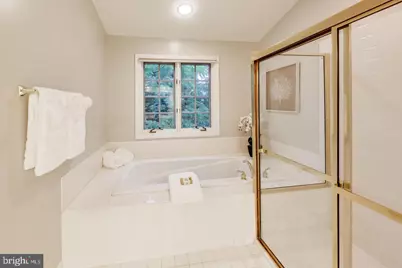 8026 Kidwell Town Court, Vienna, VA 22182 - Photo 11