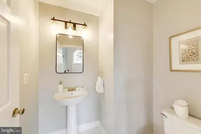 8026 Kidwell Town Court, Vienna, VA 22182 - Photo 21