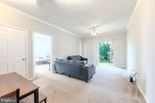 12925 Centre Park Cir, Herndon, VA 20171 - Photo 7