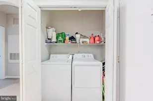12925 Centre Park Cir, Herndon, VA 20171 - Photo 15