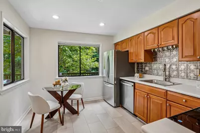 2021 Winged Foot Court, Reston, VA 20191 - Photo 5