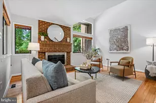 2021 Winged Foot Ct, Reston, VA 20191 - Photo 3