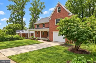 7609 Burnside Ct, Falls Church, VA 22043 - Photo 3