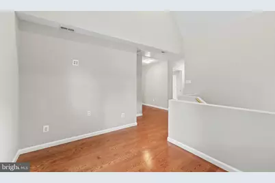 7609 Burnside Court, Falls Church, VA 22043 - Photo 25
