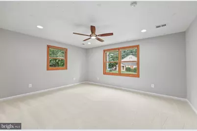 7609 Burnside Court, Falls Church, VA 22043 - Photo 29
