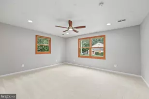 7609 Burnside Ct, Falls Church, VA 22043 - Photo 29