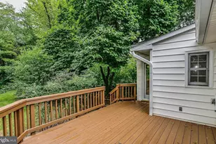 9531 Old Creek Dr, Fairfax, VA 22032 - Photo 27