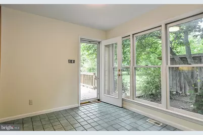 9531 Old Creek Drive, Fairfax, VA 22032 - Photo 7
