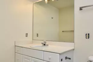 9531 Old Creek Dr, Fairfax, VA 22032 - Photo 17