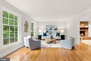 11231 Hunting Horn Ln, Reston, VA 20191 - Photo 7