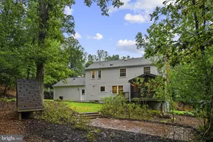 11231 Hunting Horn Ln, Reston, VA 20191 - Photo 59