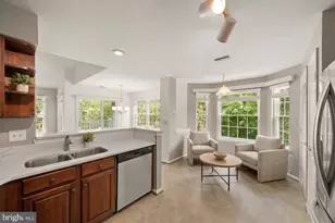 5636 Willoughby Newton Dr, Centreville, VA 20120 - Photo 7