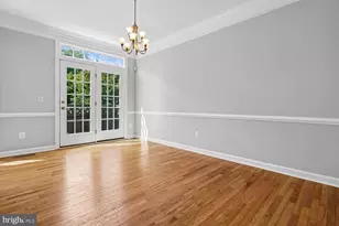 4370 Thomas Brigade Ln, Fairfax, VA 22033 - Photo 5